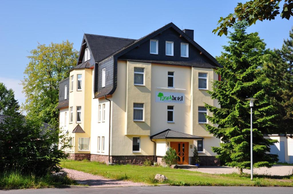 Konsumhotel Am Park - Nebenhaus Vom Konsum Berghotel Oberhof Oberhof  Exterior photo